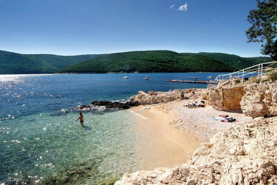 Artapart Z Rabac Buitenkant foto